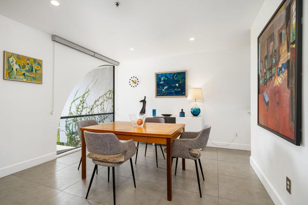 1530 N Kaweah Road Property Photo 11