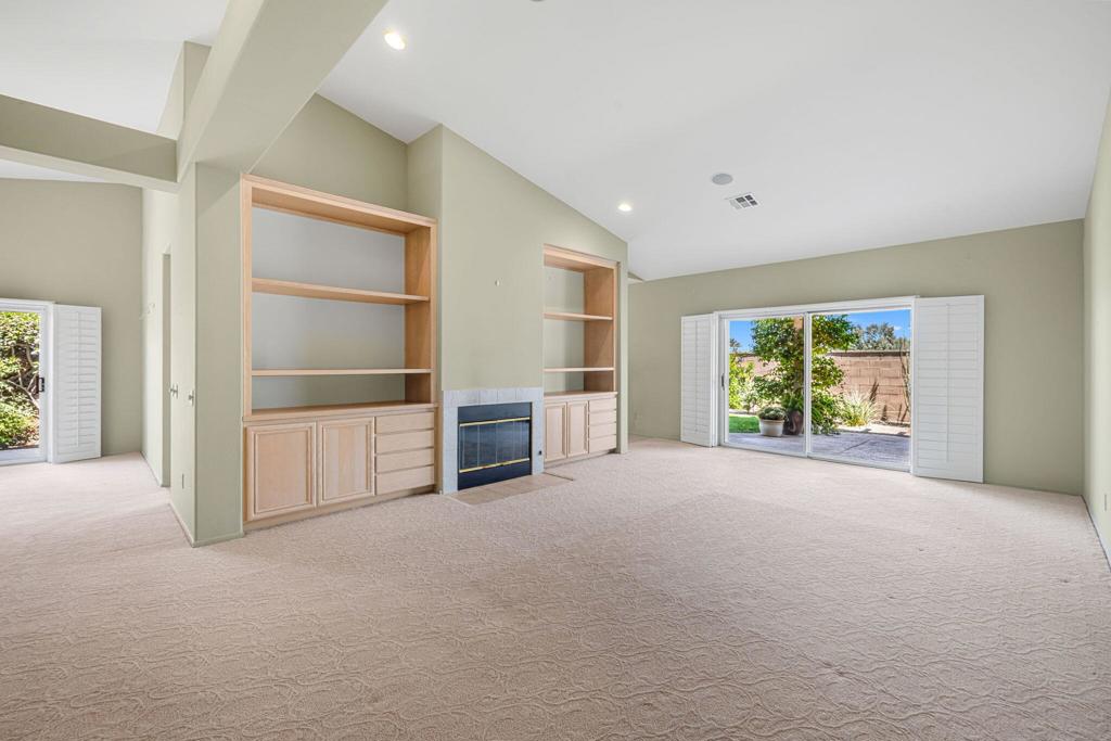 43580 Milan Court Property Photo 7