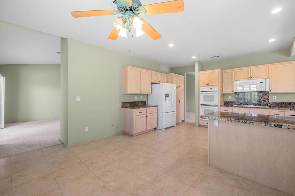 43580 Milan Court Property Photo 15