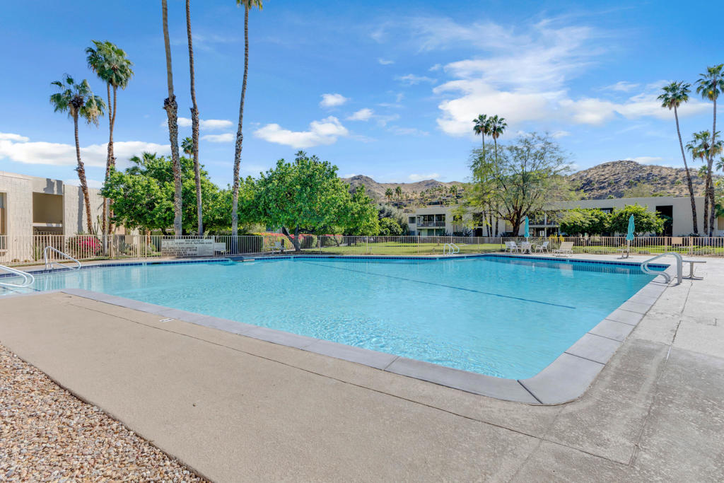 465 Desert Lakes Drive Property Photo 19