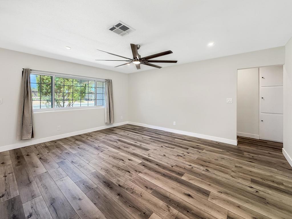 51724 Douma Street Property Photo 15