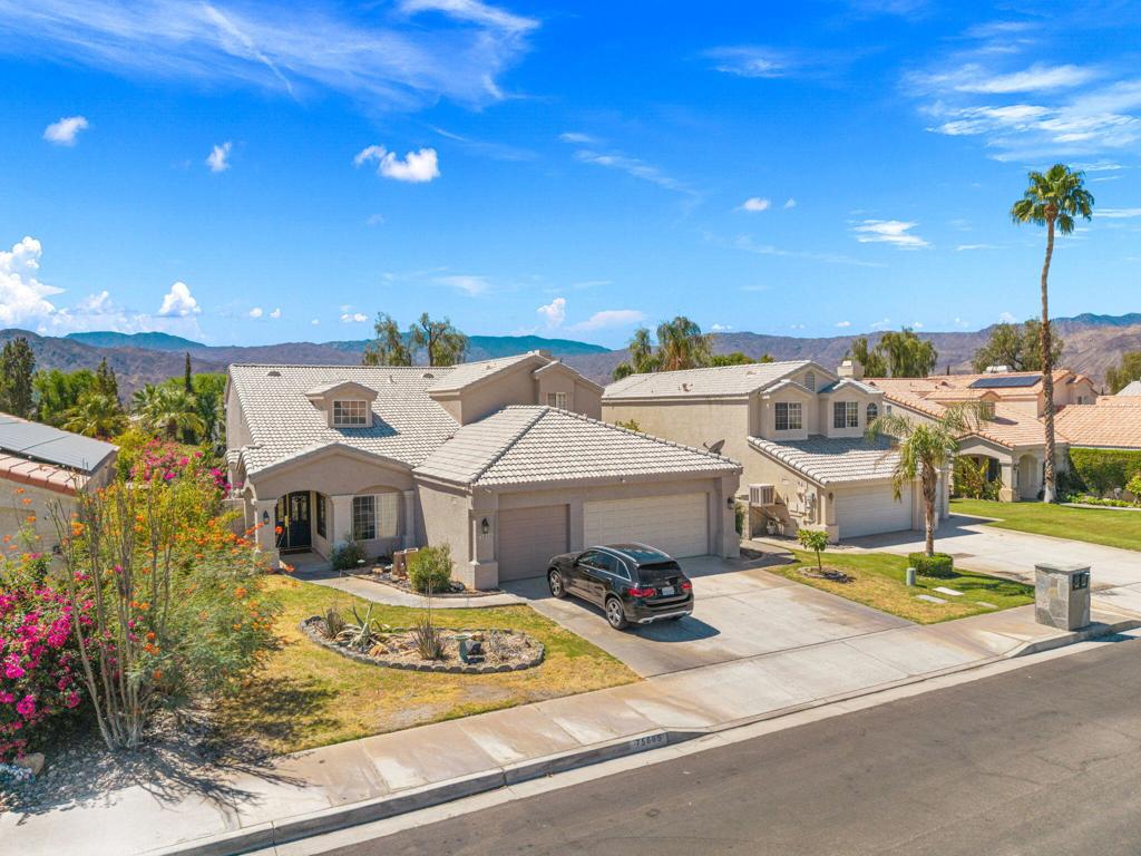 75605 Dempsey Drive Property Photo 1