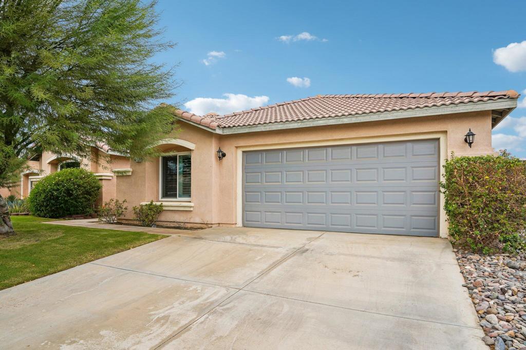83286 Long Cove Drive Property Photo 2