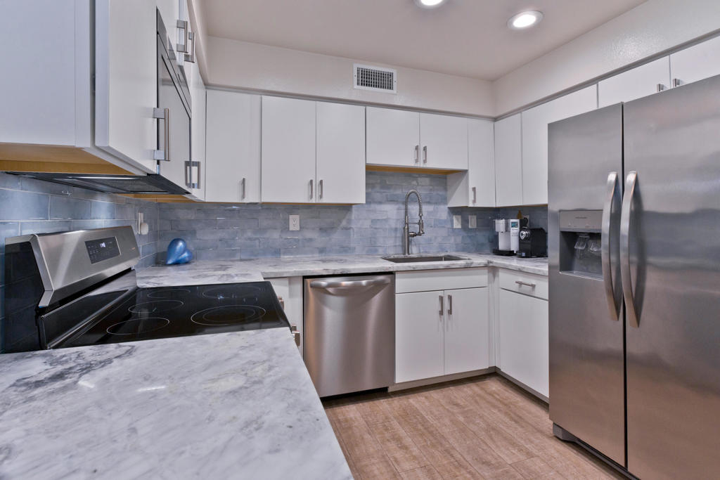 1221 Sunflower Lane Property Photo 14