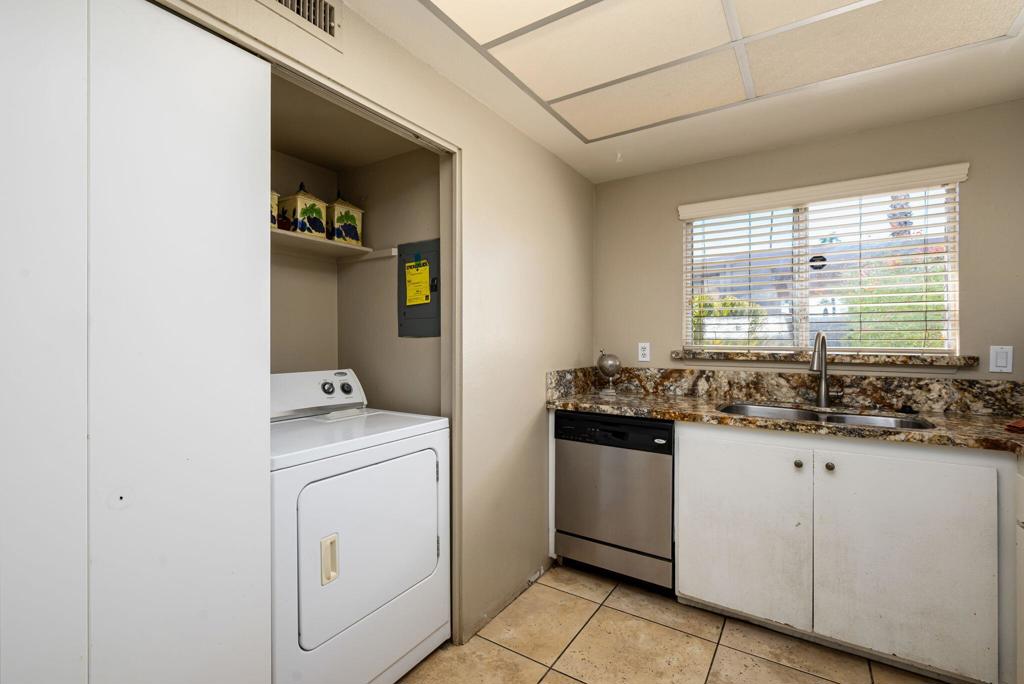 82060 Odlum Drive Property Photo 23