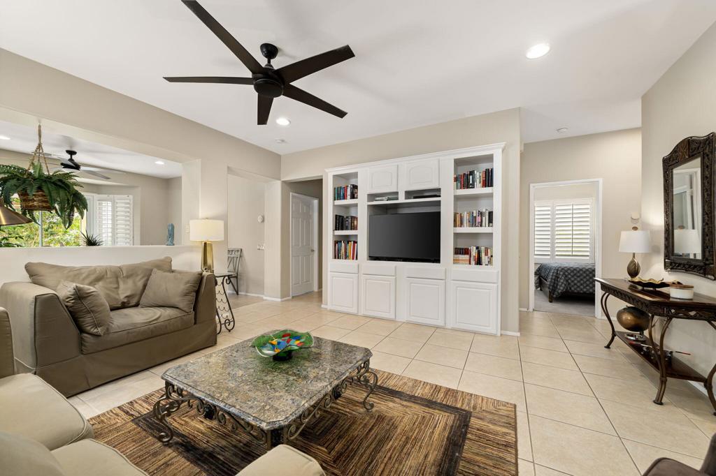 78539 Glastonbury Way Property Photo 5
