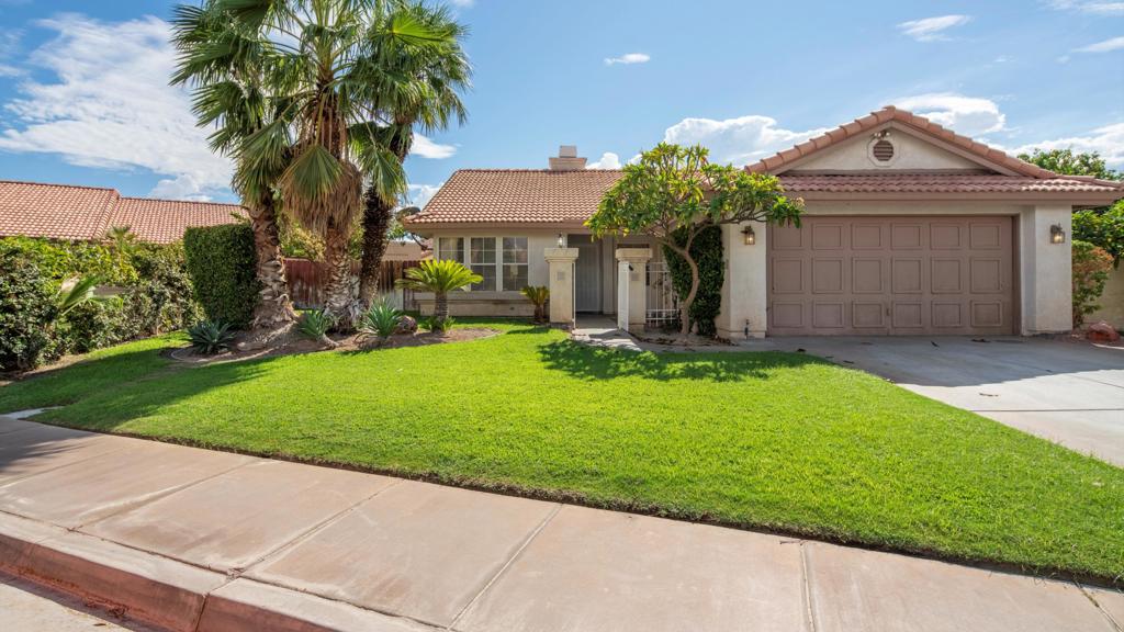 81421 Lily Court Property Photo 1