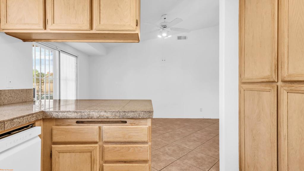 81421 Lily Court Property Photo 7