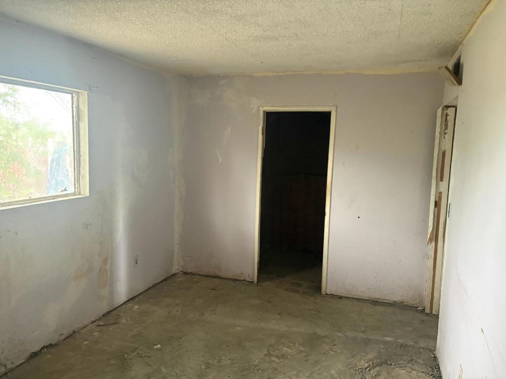 421 N Solano Avenue Property Photo 8