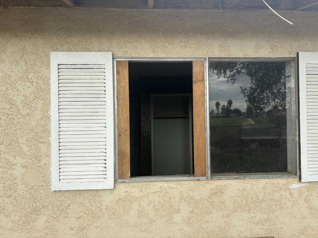 421 N Solano Avenue Property Photo 15