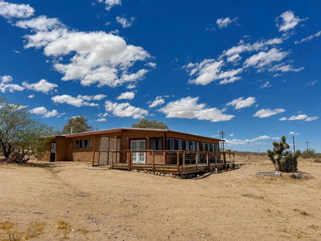 4525 Kickapoo Property Photo 2