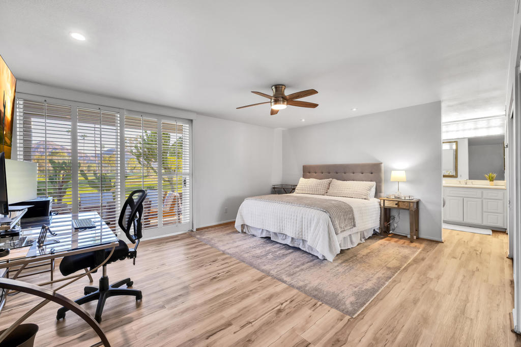 47760 Eisenhower Drive Property Photo 17