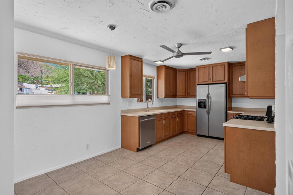 39370 Marietta Circle Property Photo 11