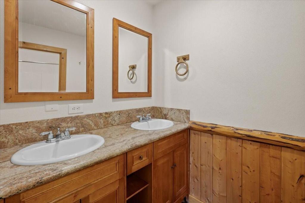 432 Chip-o-wood Property Photo 19