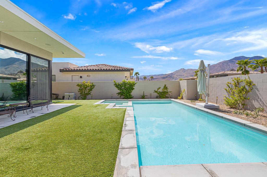 57812 Santo Thomas Property Photo 8