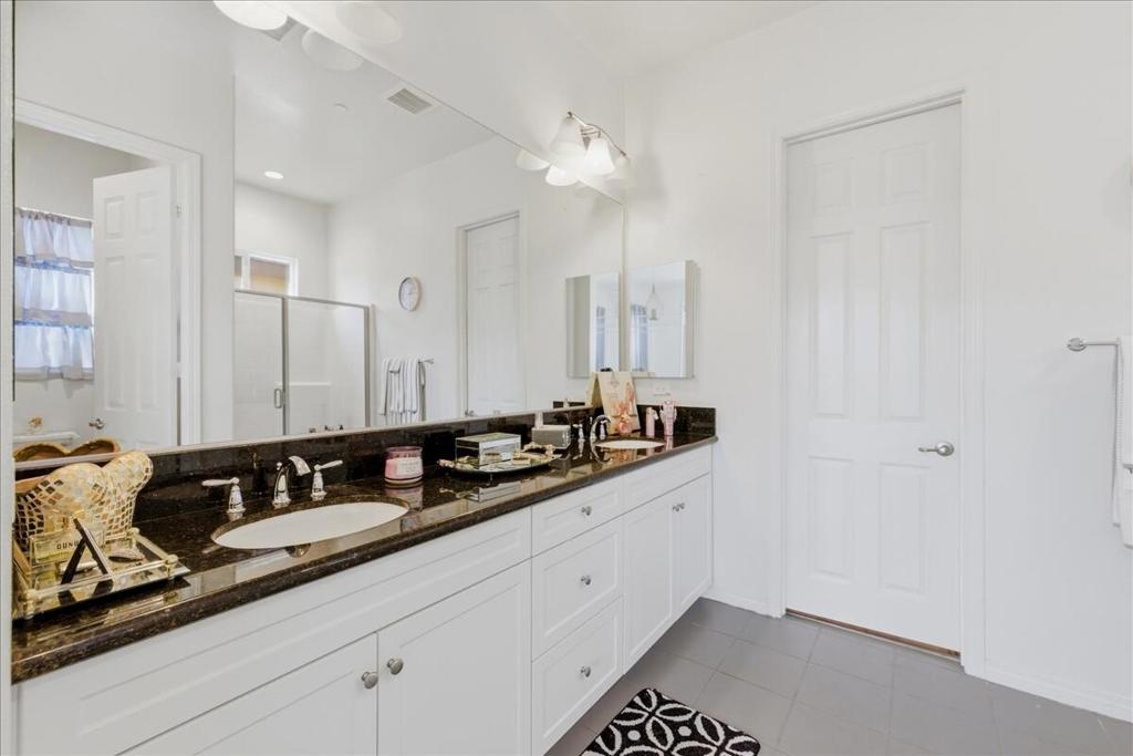 44027 Triolo Way Property Photo 13