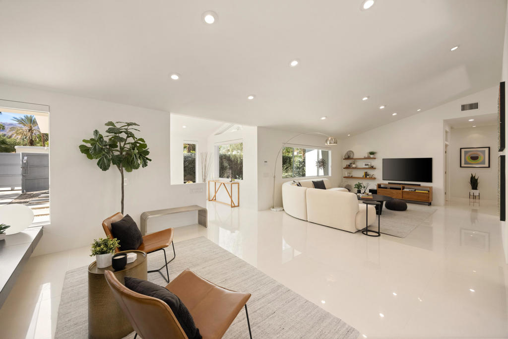 71418 Mirage Road Property Photo 13