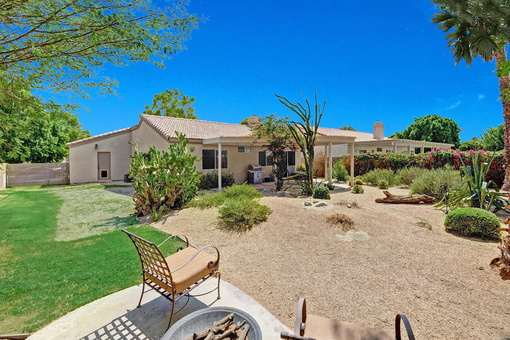 45583 King Palm Drive Property Photo 10