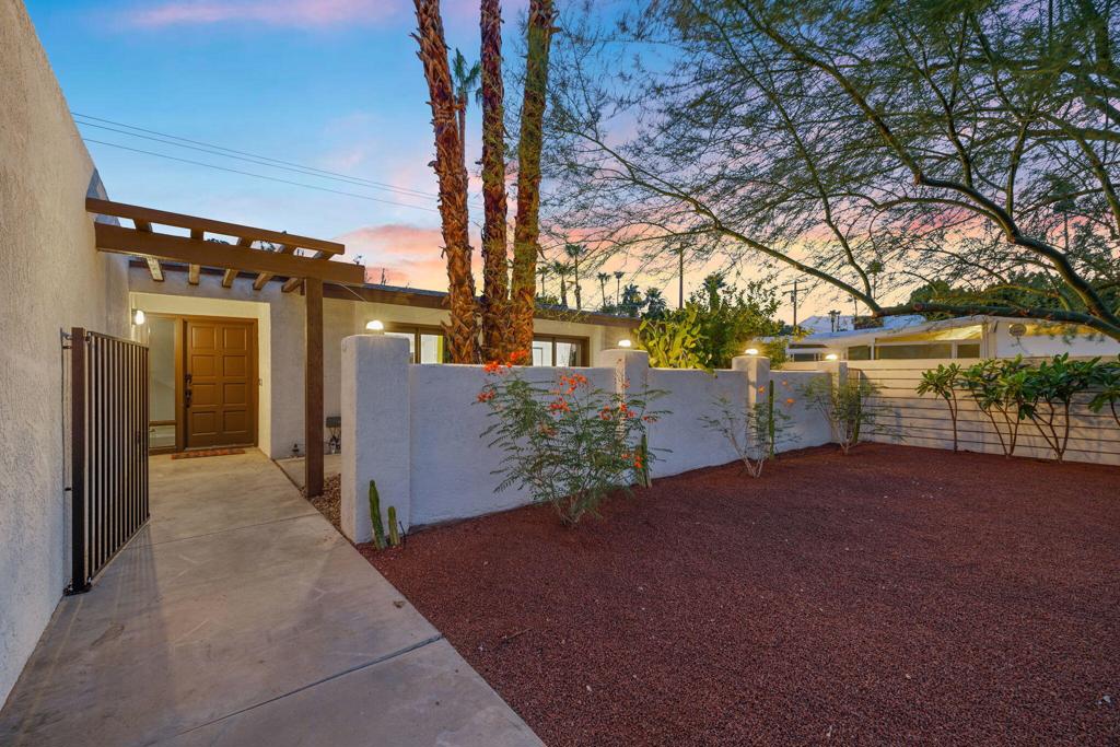 74217 Fairway Drive Property Photo 3