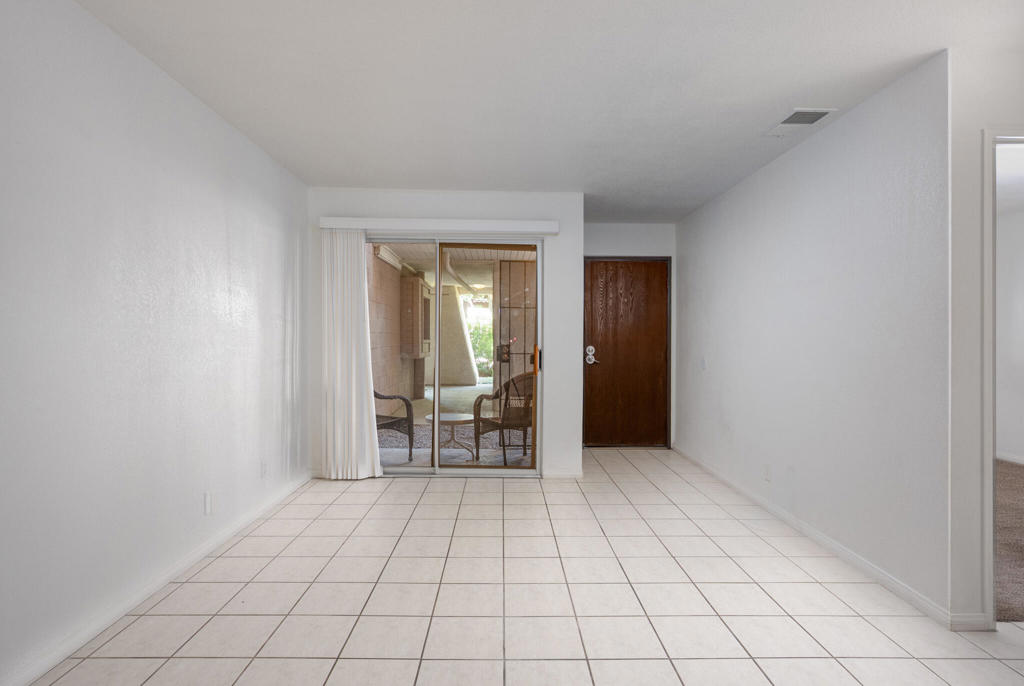 470 N Villa Court 109 Property Photo 8