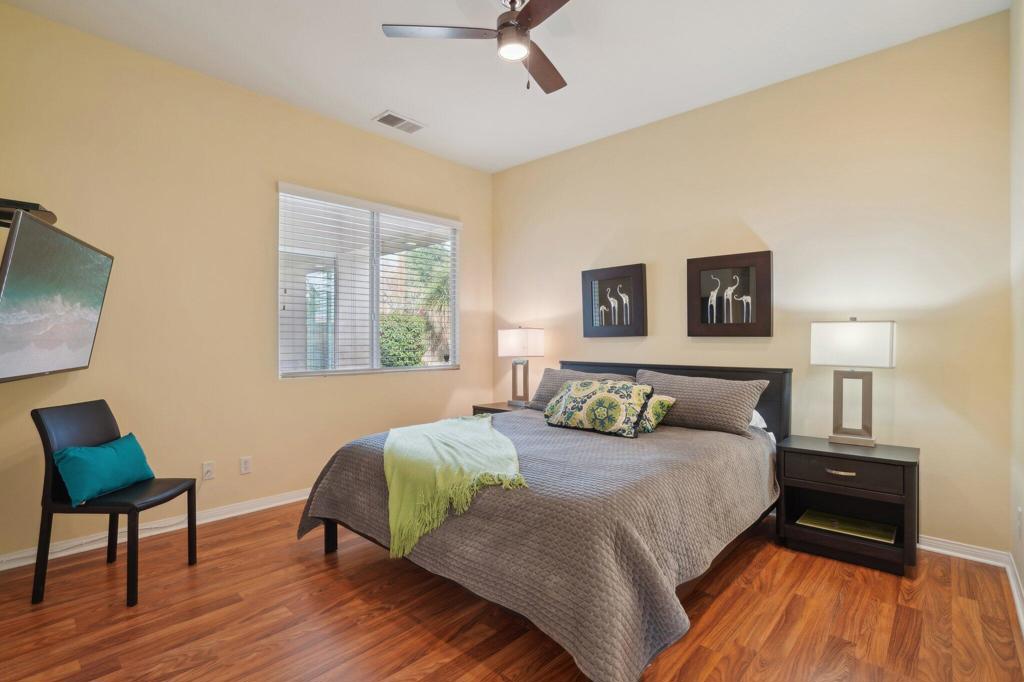 80570 Hoylake Drive Property Photo 16
