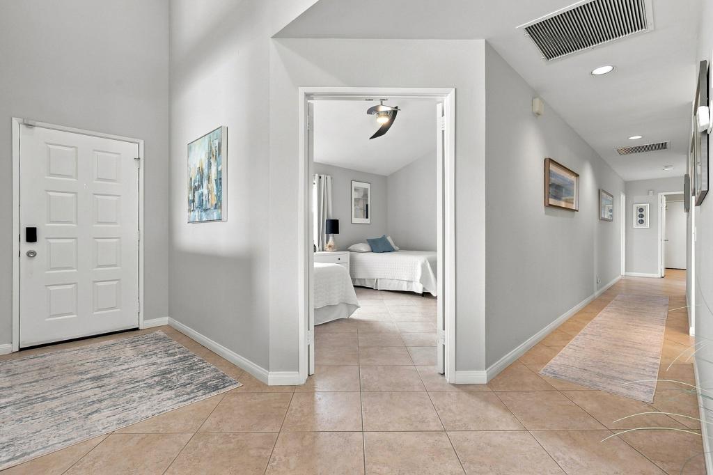 54673 Inverness Way Property Photo 11