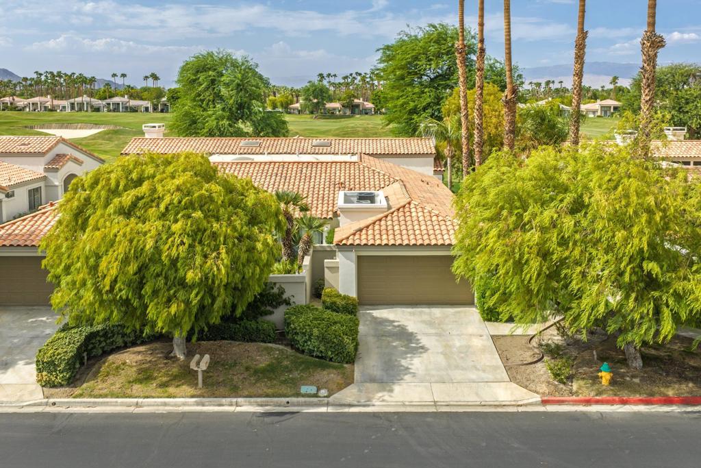 54673 Inverness Way Property Photo 24