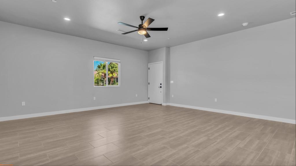 9740 Congressional Road Property Photo 2