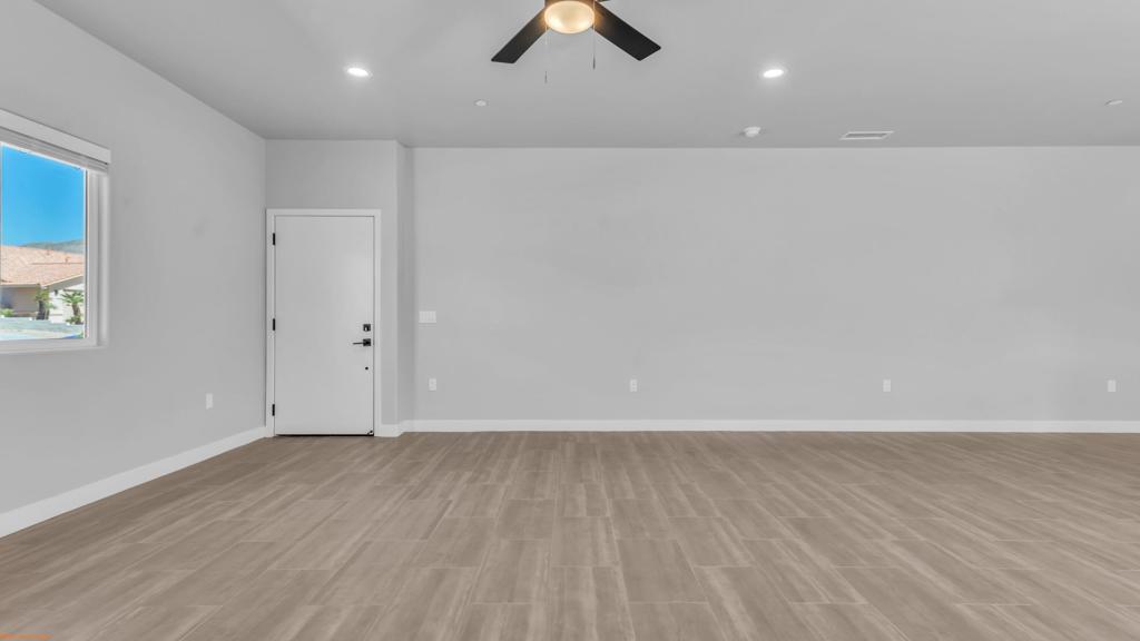 9740 Congressional Road Property Photo 3