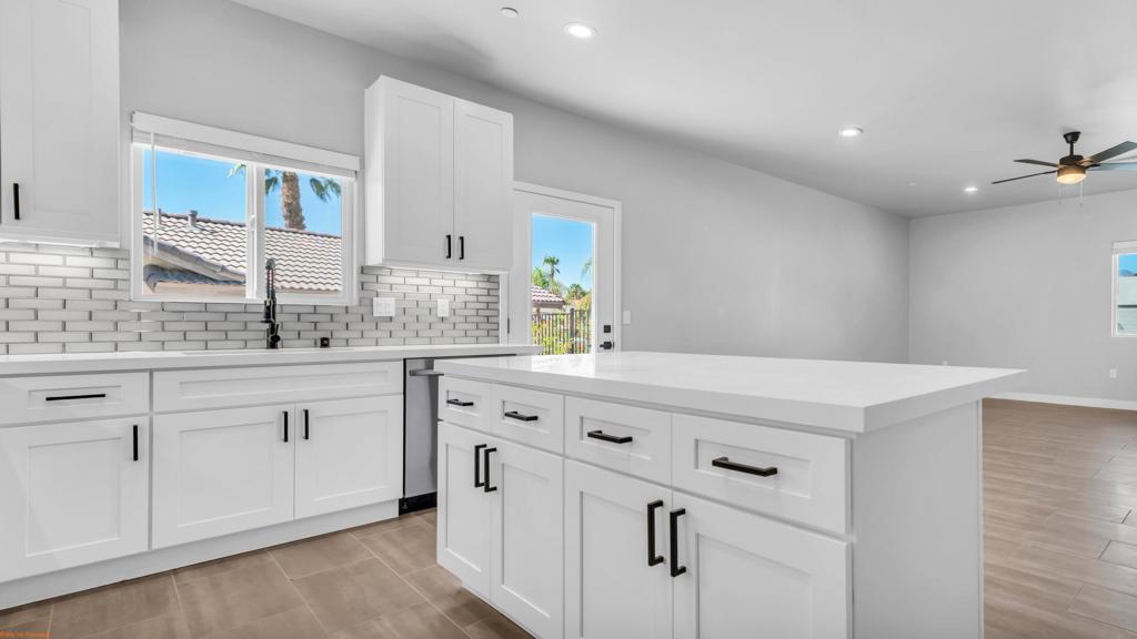 9740 Congressional Road Property Photo 12