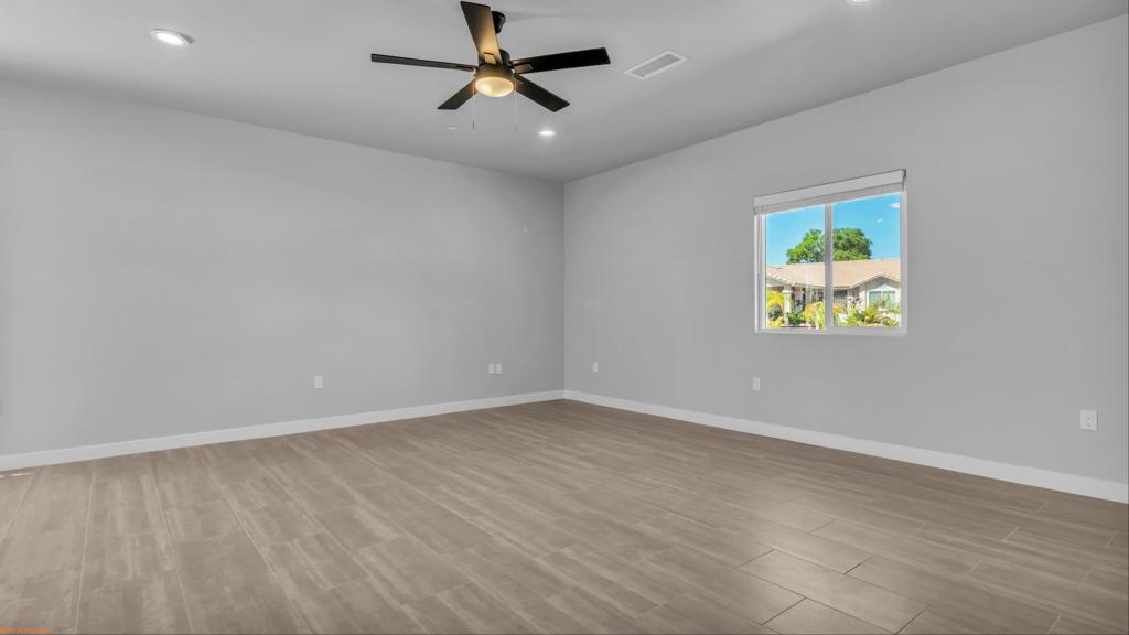 9740 Congressional Road Property Photo 17