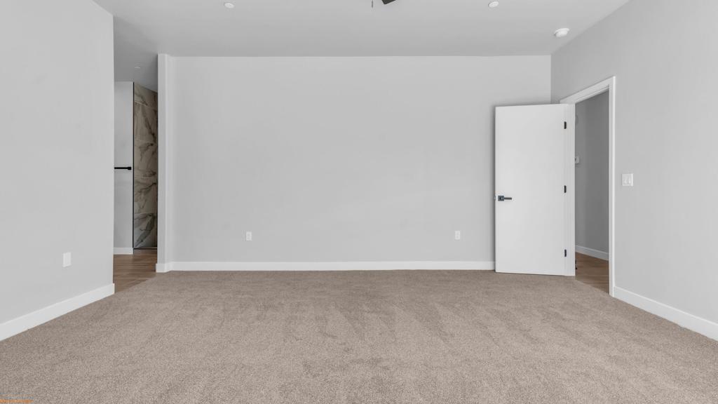 9740 Congressional Road Property Photo 21