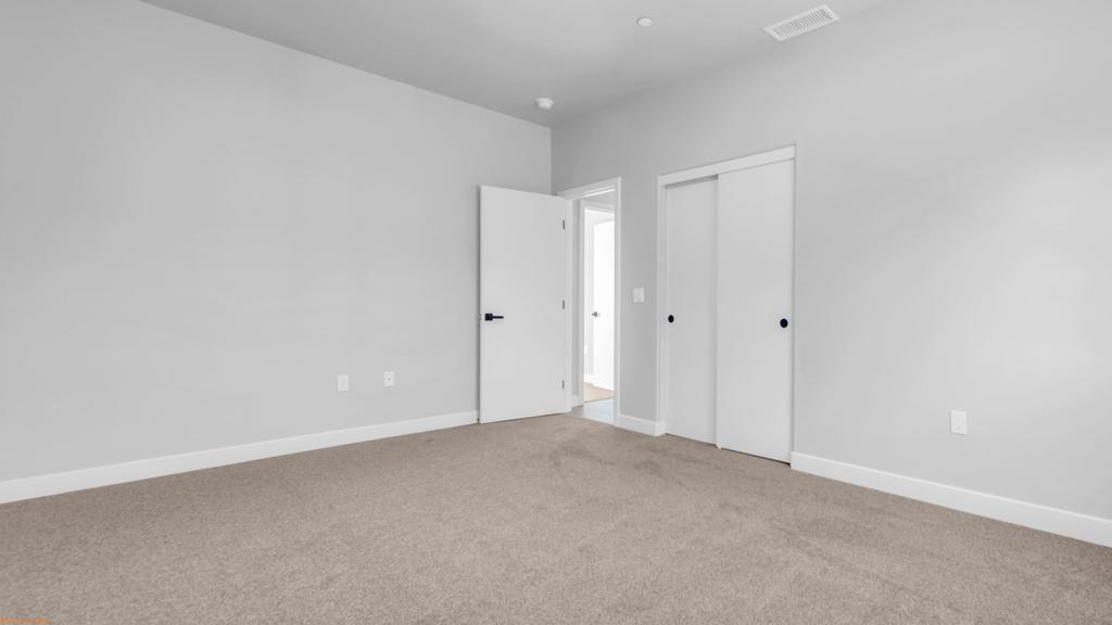 9740 Congressional Road Property Photo 24