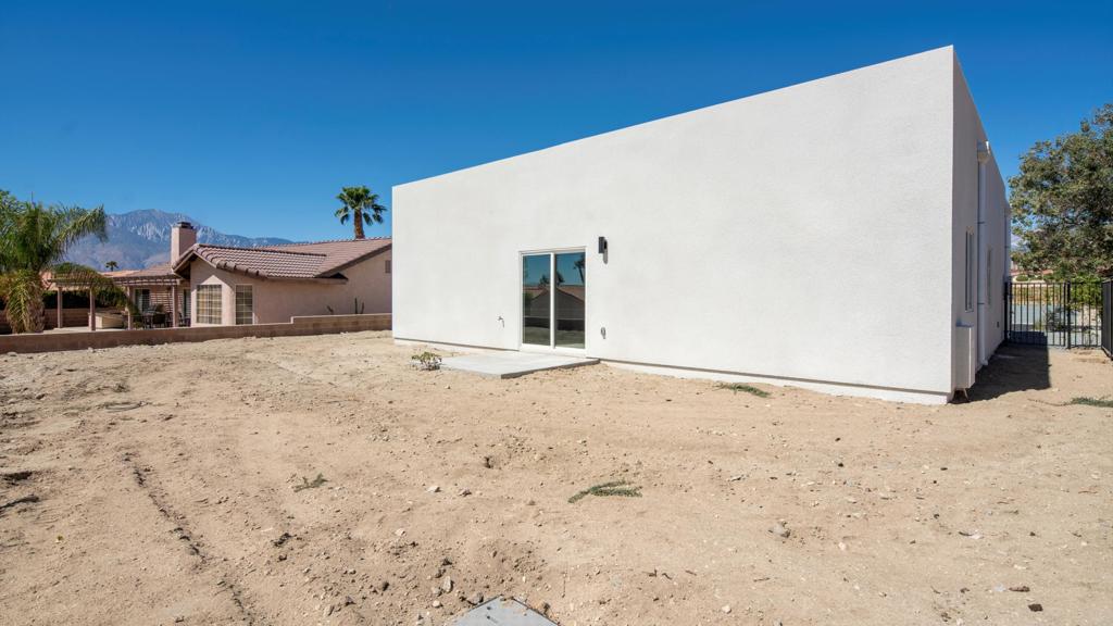 9740 Congressional Road Property Photo 44