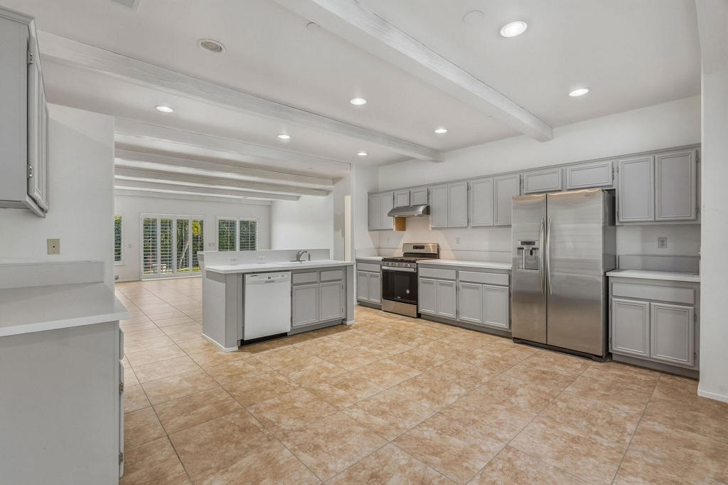 992 Mira Grande Property Photo 9