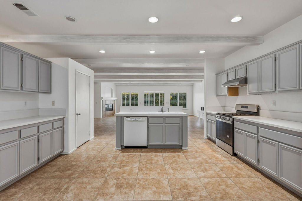 992 Mira Grande Property Photo 11