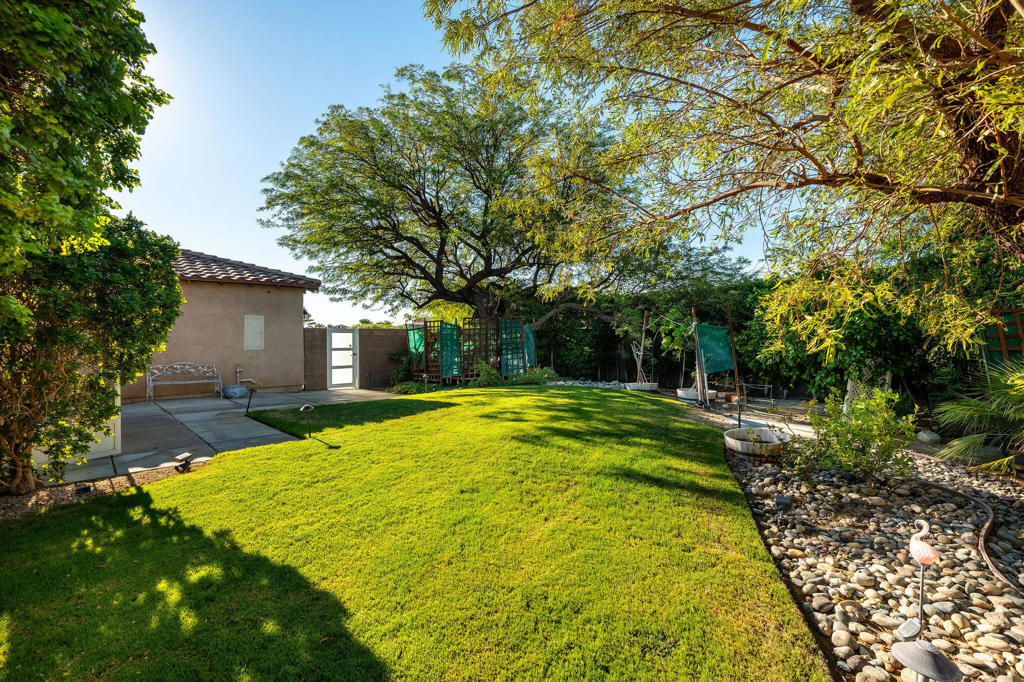 992 Mira Grande Property Photo 25