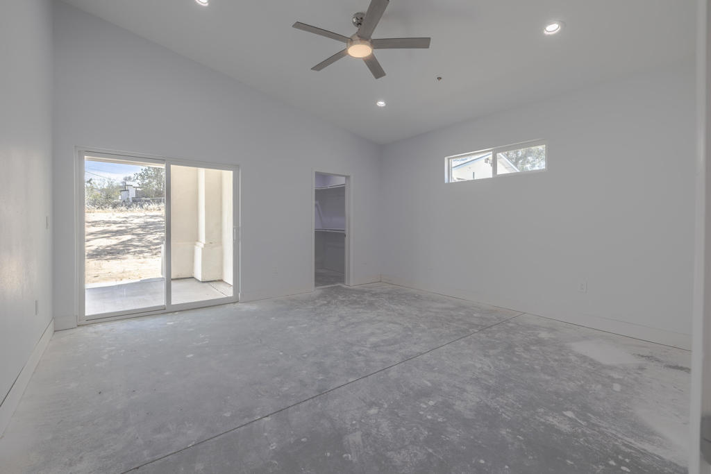 61723 Desert Air Road Property Photo 11