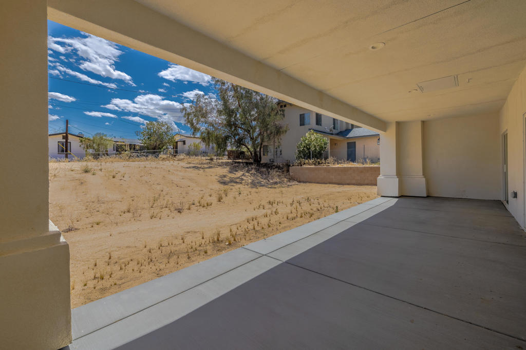 61723 Desert Air Road Property Photo 33