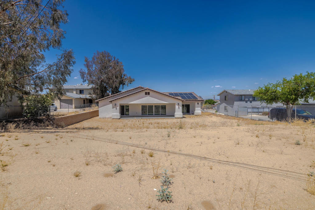 61723 Desert Air Road Property Photo 34