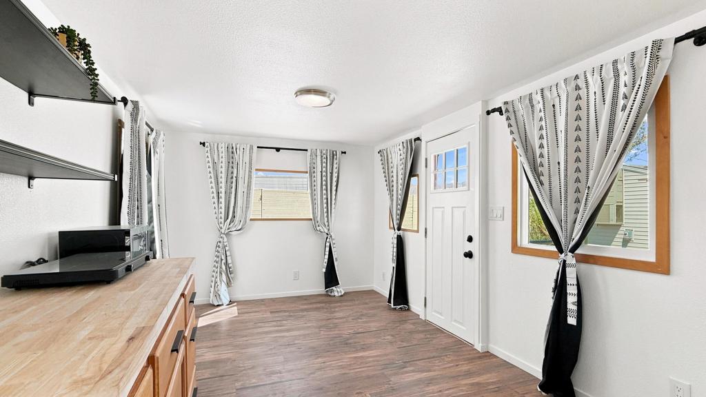 11355 Western Avenue Property Photo 34