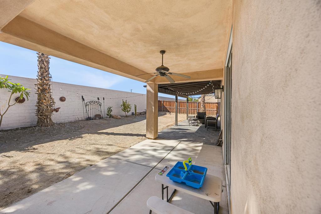 50027 Calle Tolosa Property Photo 8