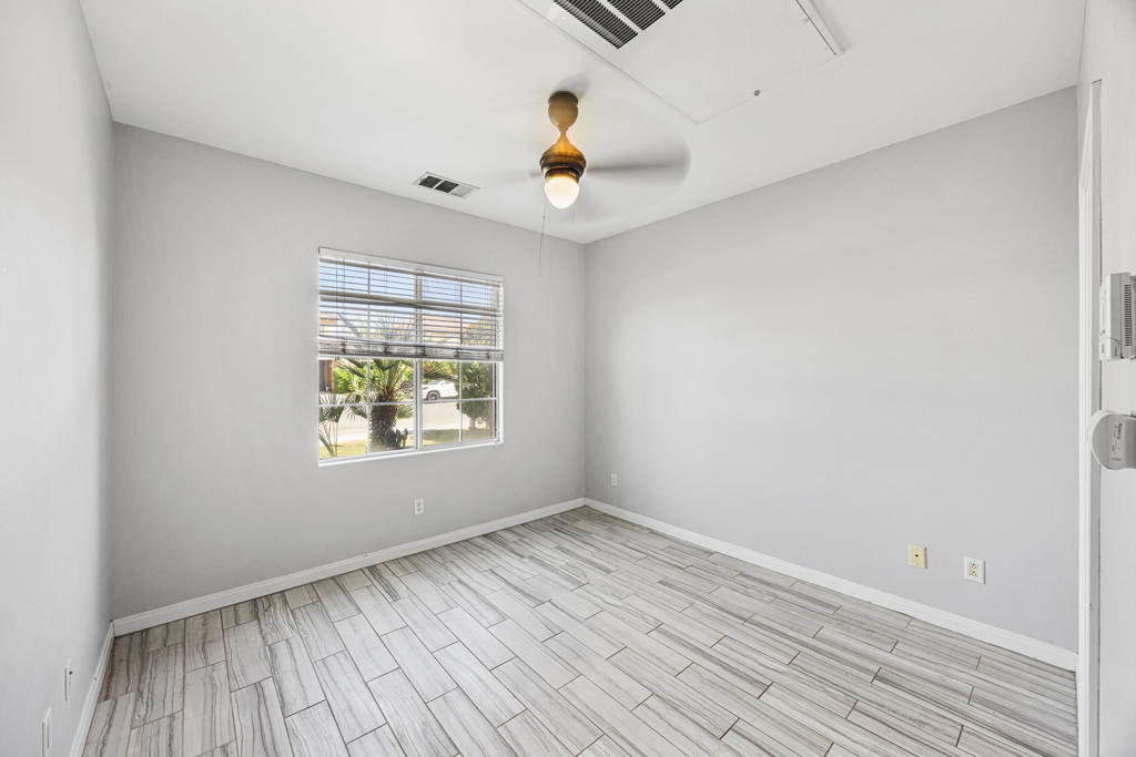 50027 Calle Tolosa Property Photo 19