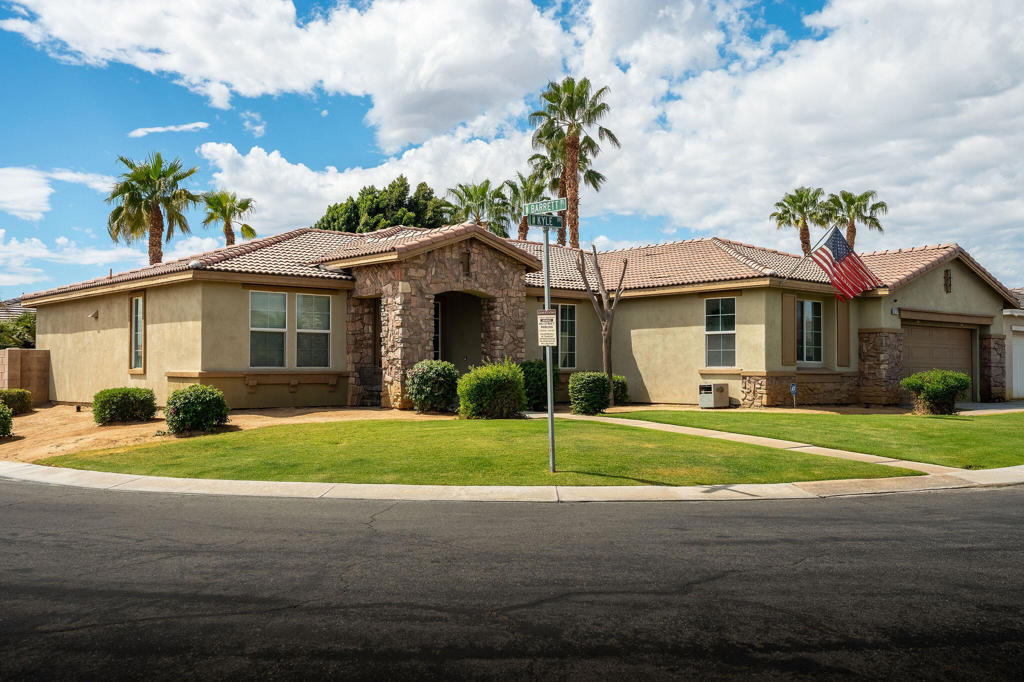 82729 Kyle Drive Property Photo 1