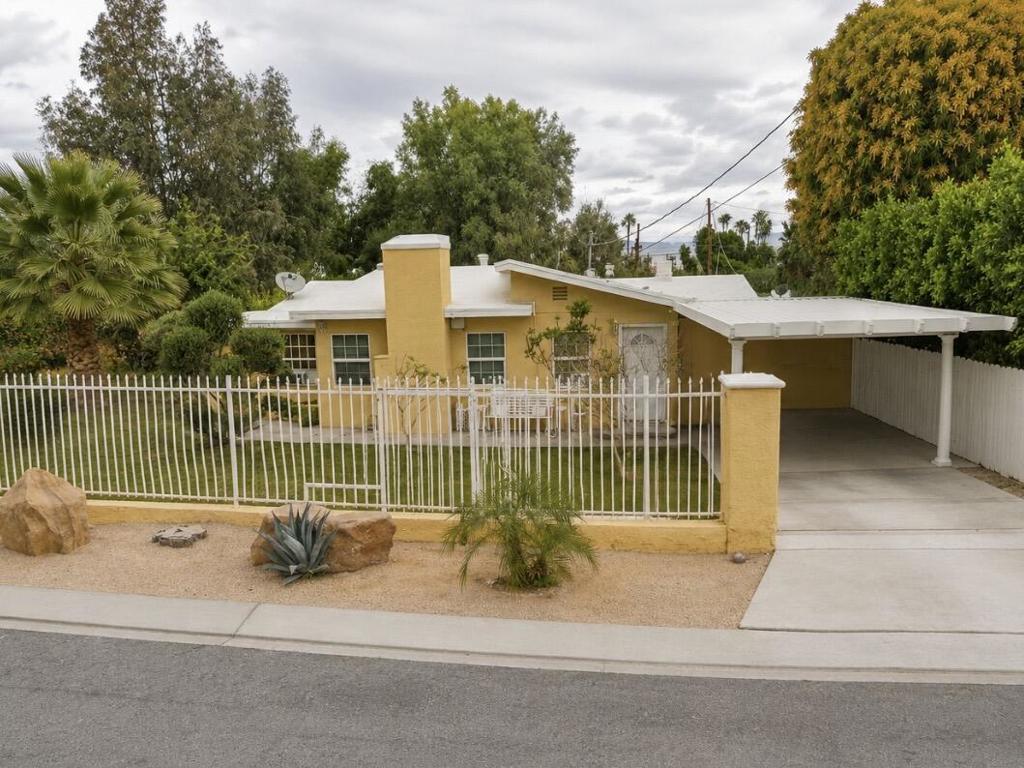 68698 E Street Property Photo 1