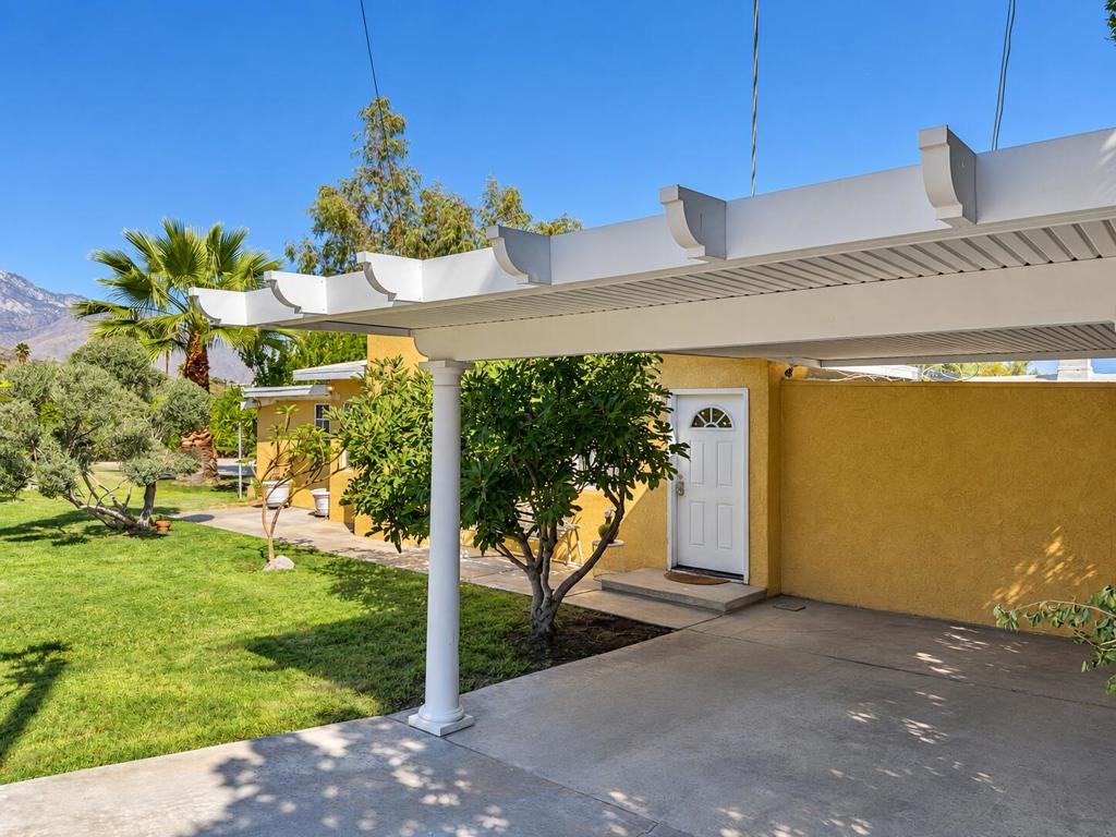 68698 E Street Property Photo 2