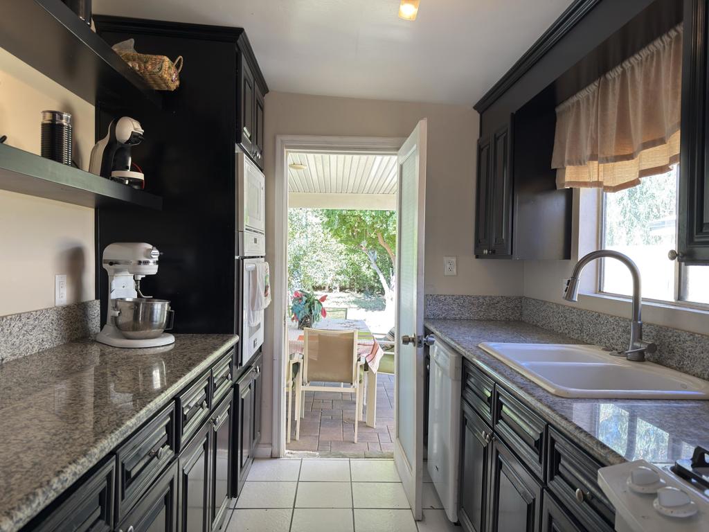 68698 E Street Property Photo 13