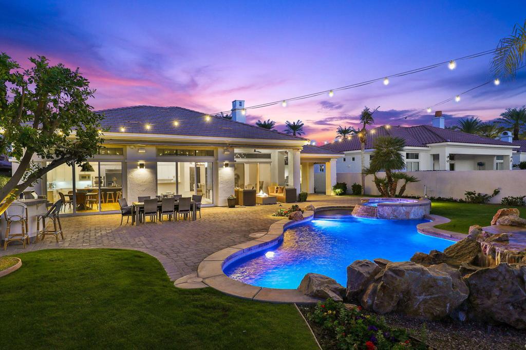 80030 Via Valerosa Property Photo 1