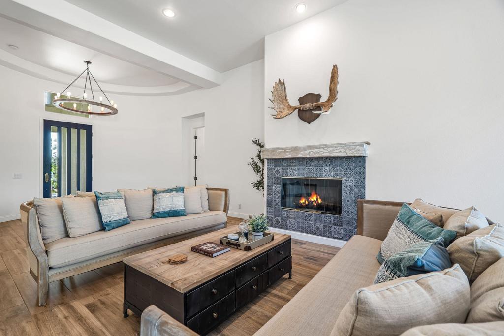 80030 Via Valerosa Property Photo 10