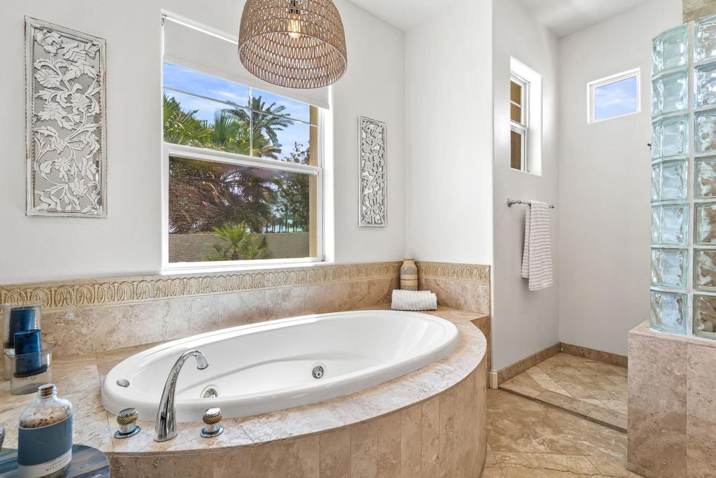 80030 Via Valerosa Property Photo 31